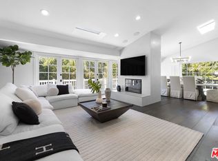 9726 Hensal Rd, Beverly Hills, CA 90210