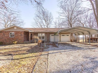 60 Tv Tower Ln, Mitchell, IN, 47446