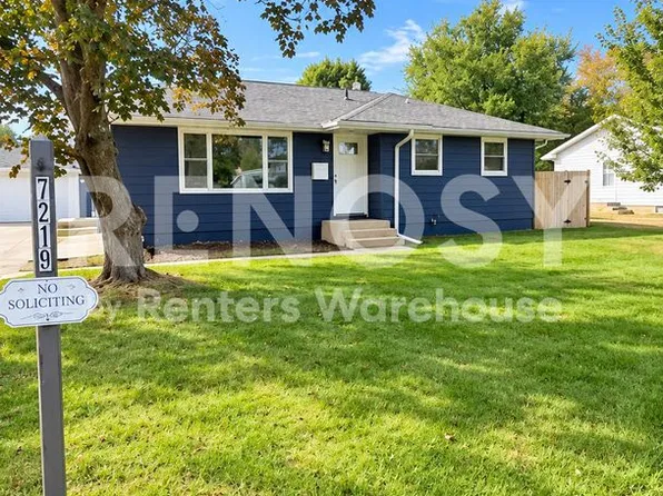 7219 Halifax Ave N, Brooklyn Center, MN 55429