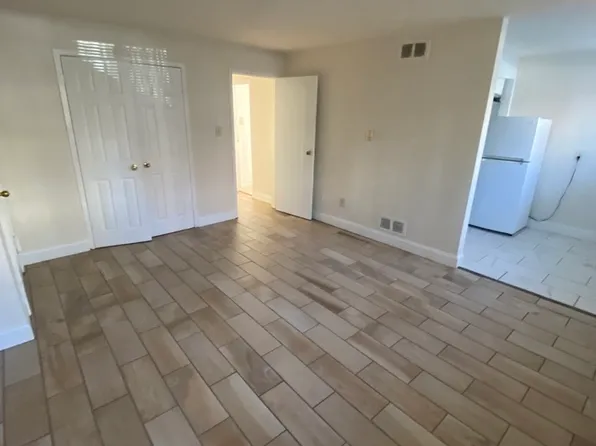 754 Girard St NW #1, Washington, DC 20001