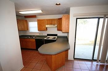 4th image of 222 Weis Ln APT 6d