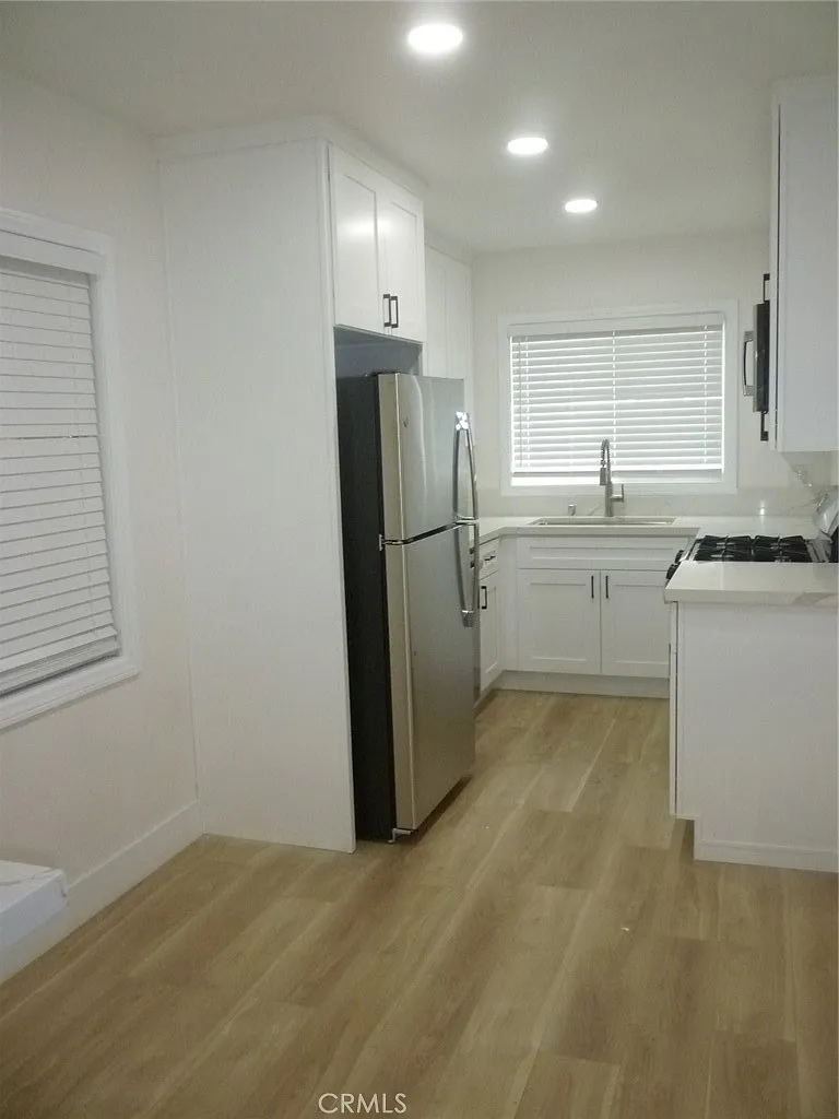 Building Photo - 16901 Crenshaw Blvd #1