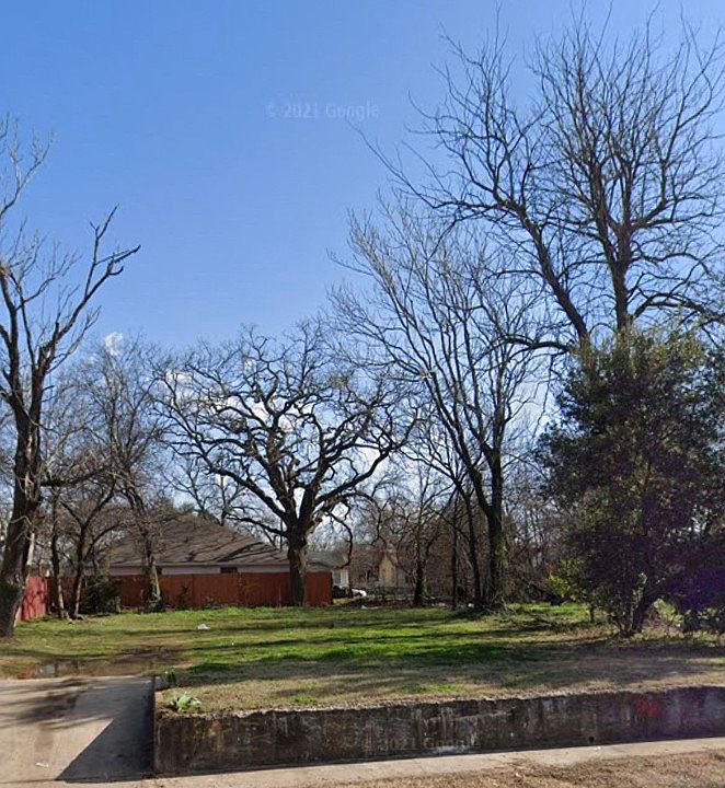 1st image of 1636 Elsie Faye Heggins St