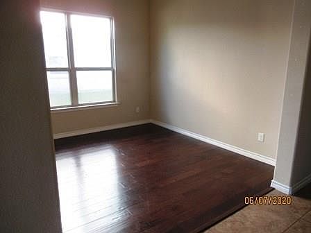 2nd image of 11904 Carlin Dr