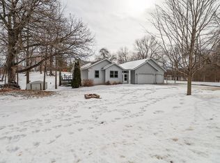 951 E Lake Brophy Rd NW, Alexandria, MN 56308