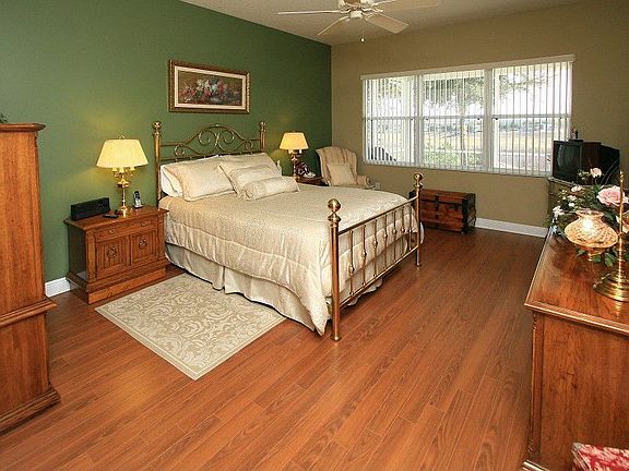 3rd image of 2883 Aspen Peak Ct
