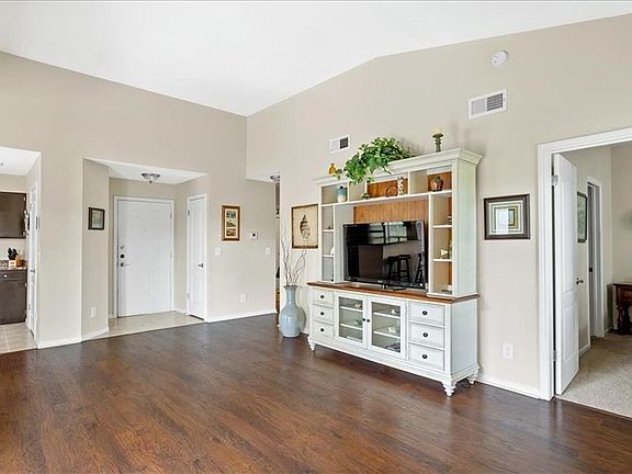 4th image of 6000 Shepherd Mountain Cv Unit 1712