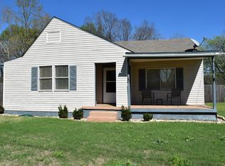 216 Hawthorne St, Elkhart, TX