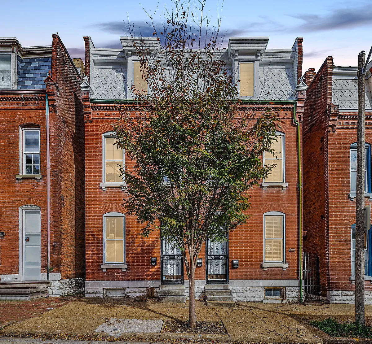 Building Photo - 1309 Shenandoah Ave #1W