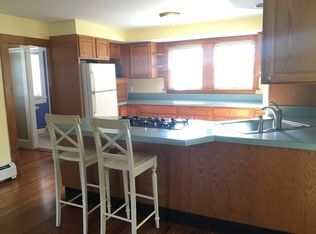 4 Windcrest Ln, Millis, MA 02054