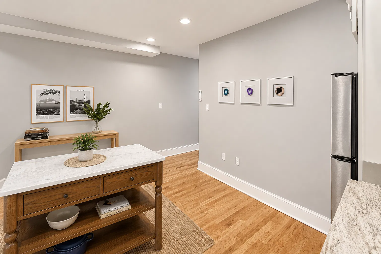 2 bed, 800 sqft, $3,500 — Photo 3