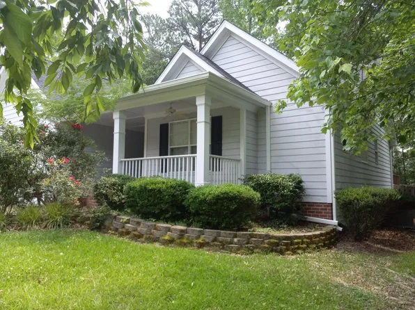 2748 Michelle Ct, Creedmoor, NC 27522