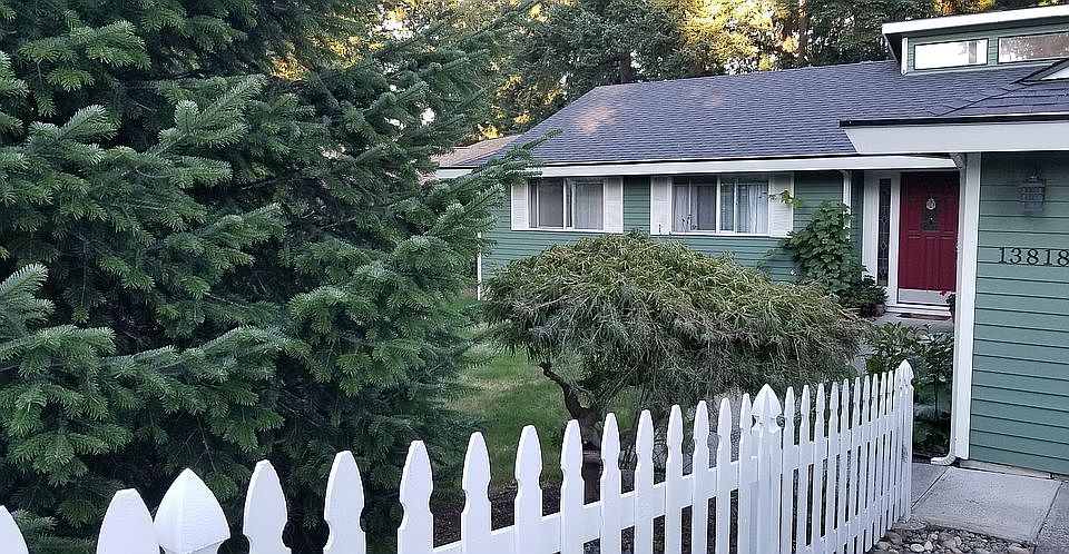 1st image of 13818 93rd Ave NE