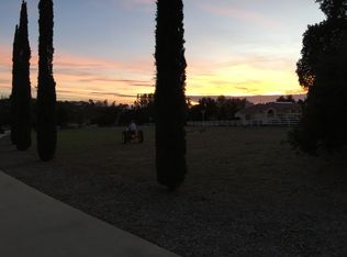 21200 Avenida De Arboles Rd, Murrieta, CA 92562