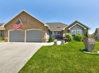619 S 75th Ave, Yakima, WA