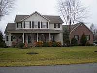 2nd image of 2531 Forest Dr