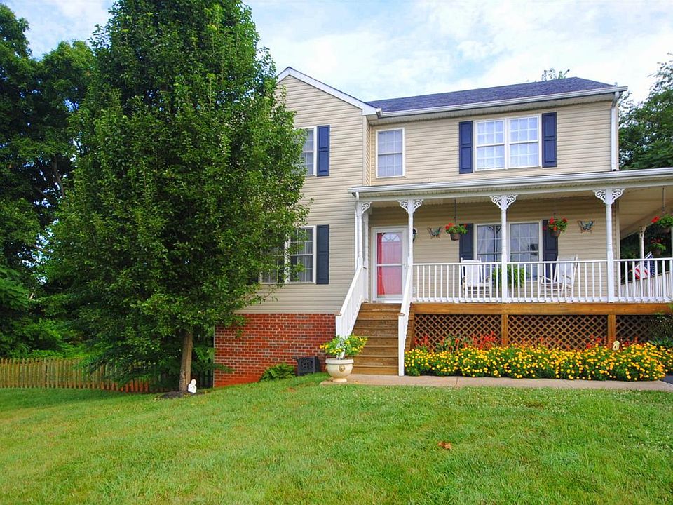 1st image of 1055 New Haven Ct