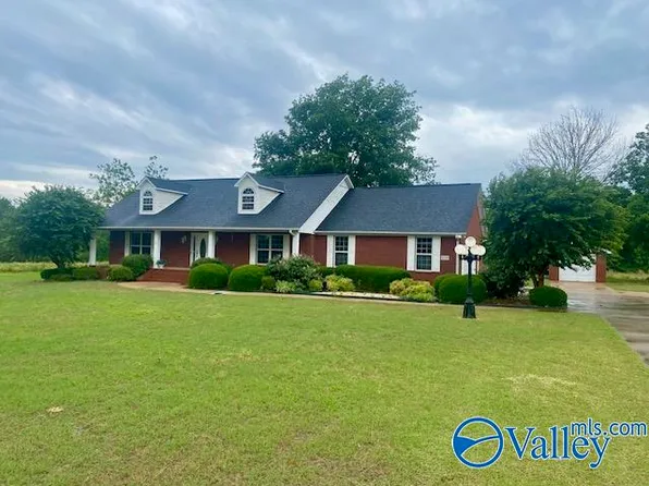 26399 Branch Rd, Athens, AL 35613