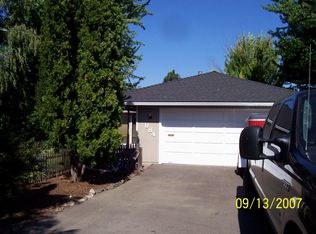 884 Sunrise Ave, Medford, OR