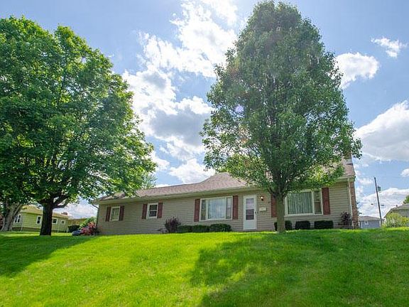 2nd image of 148 McKinley Ave
