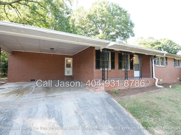 5645 Deerfield Trl — Photo 2
