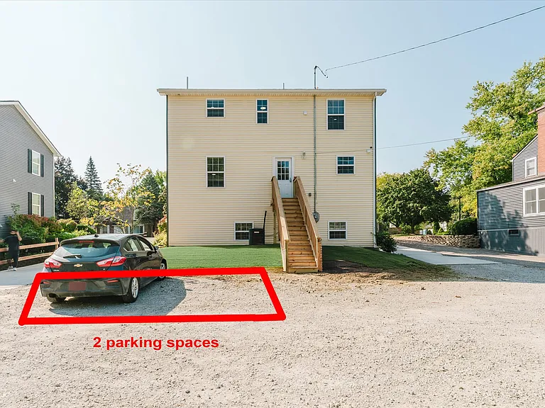 1210 Washtenaw Ave — Photo 40