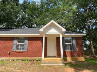 23135 Lincoln St #B, Robertsdale, AL 36567