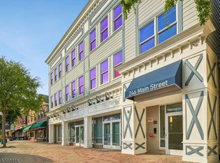 246 Main St #304, Chatham, NJ 07928