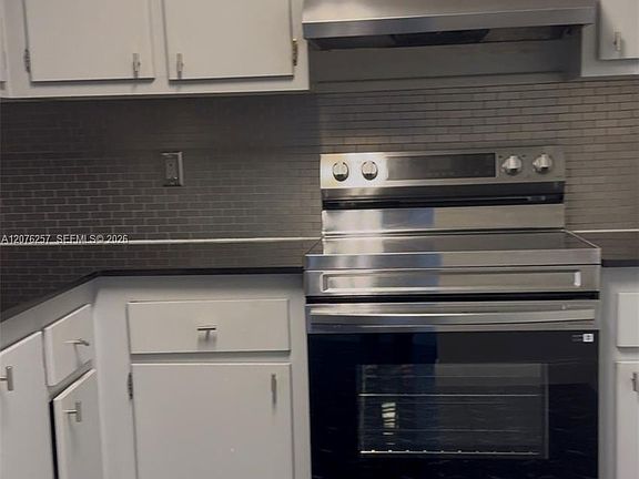 2nd image of 1300 NE Miami Gardens Dr APT 803E