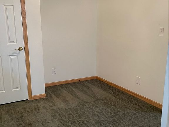 4th image of 21 W 8th St #10500022