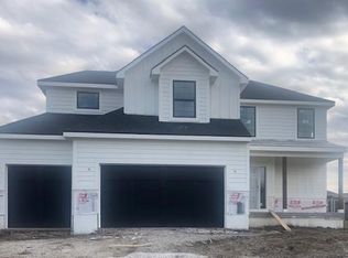 2609 SW River Trail Rd, Lees Summit, MO 64082