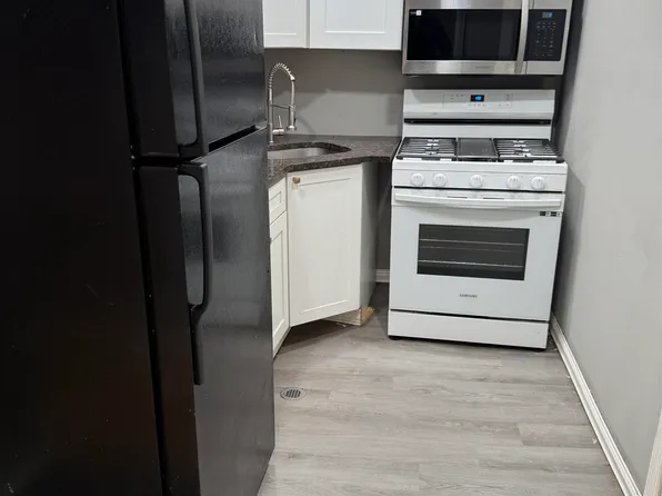 69 Jewett Avenue image 7 of 12