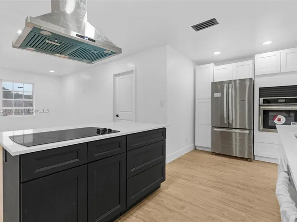 4020 N 67th Ave, Hollywood, FL 33024