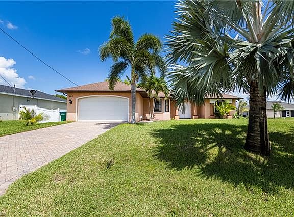 3rd image of 2217 NW 15th St