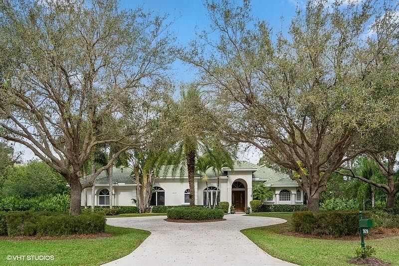 1st image of 7679 Wexford Way