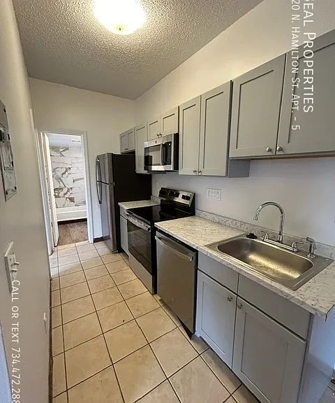 220 N Hamilton St #5 — Photo 7