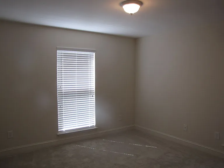 Chateau Montagne Apartments — Photo 12