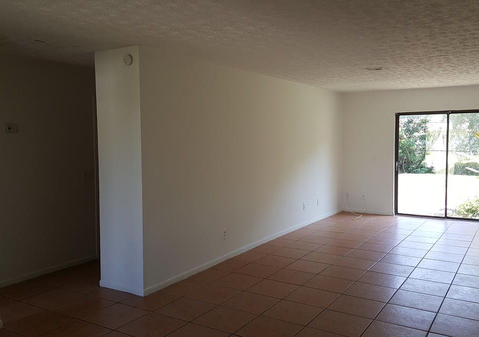 2nd image of 2856 SE Bonita St