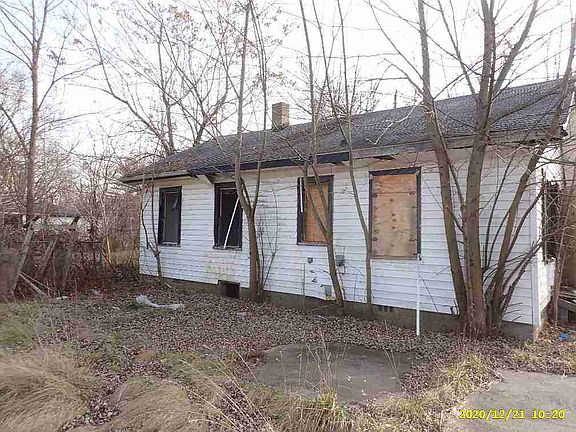 15724 Lamphere