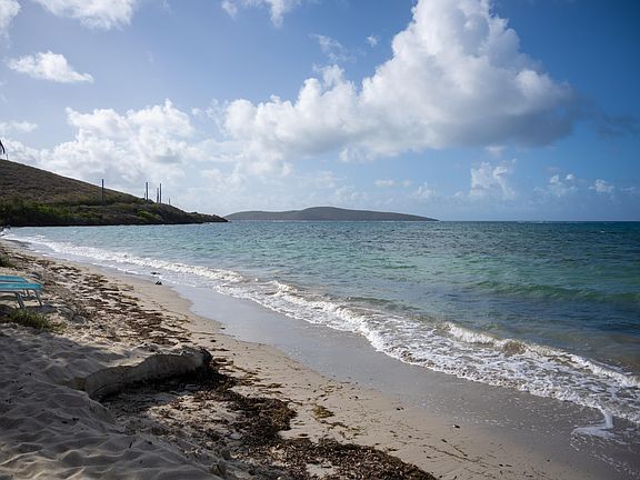 3rd image of 401 Teagues Bay Est #Eb