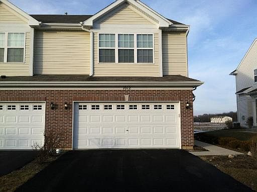 1st image of 1012 Como Cir