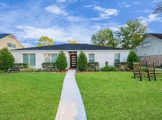 12318 Queensbury Ln, Houston, TX 77024