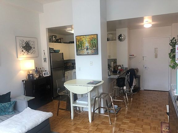 4th image of 111 Worth St Ph F