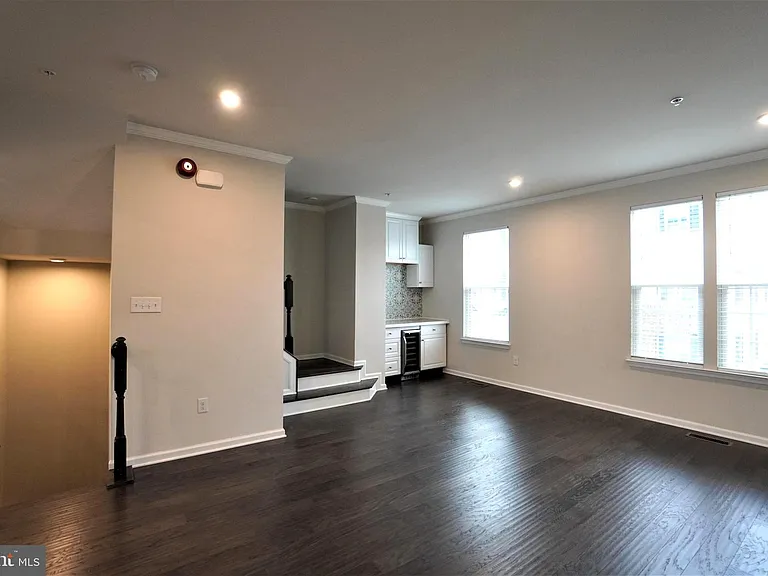 125 Dragon Dr — Photo 12