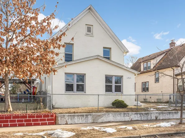 2633 7th St NE, Minneapolis, MN 55418