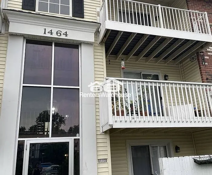1464 Hawks Nest Dr #G — Photo 3