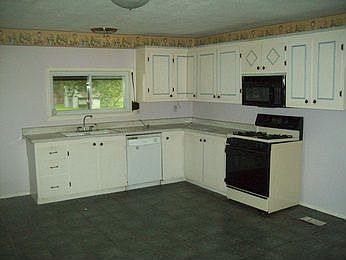 4th image of 4005 Carleton Rockwood Rd