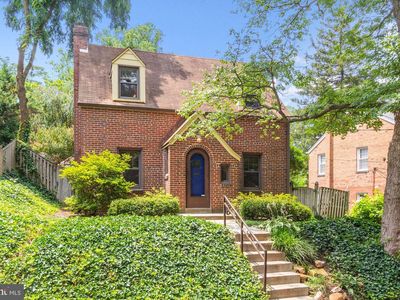 8006 Garland Ave, Takoma Park, MD, 20912