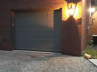 9076 Westwood Rd, Kirtland, OH 44094