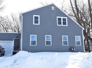 32 2nd Ave NW, Winnebago, MN 56098